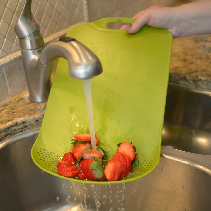 Vegetable Cutting Board with Drainage