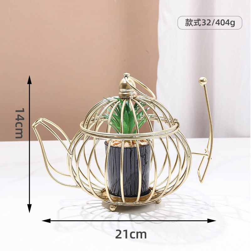 Kettle Shape Iron Pot and Candle Stand