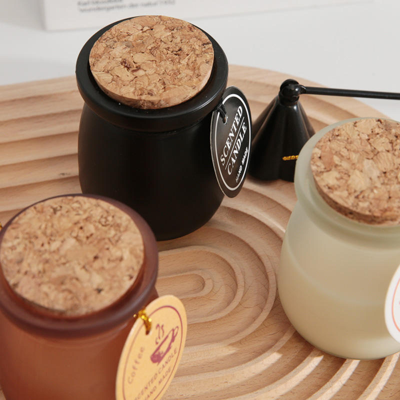 Custom Stress Relief White Tea Aroma Luxury Scented Candles Private Label Handmade Natural Candles With Wooden Cork